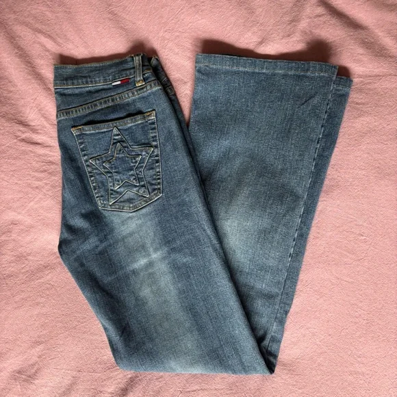 Tommy Hilfiger Vintage Star Pocket Jeans Medium Wash Flare Bootcut Low Rise 26 - Picture 2 of 8